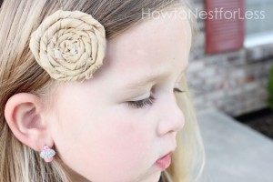 rosette-hair-pin-on