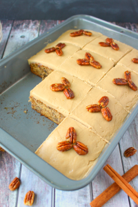 Banana-Pecan-Sheet-Cake-DelightfulEMade-vert4